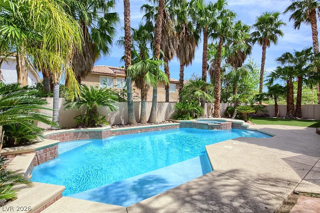 4 bed, 3.0 bath, 4171 sqft, $3,545 — Photo 4