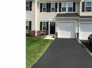 249 Stone Hill Dr, Pottstown, PA 19464