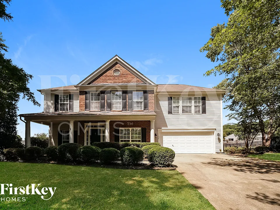 126 Center Point Dr