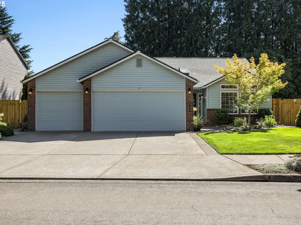 1858 SE Eagle Ln, Gresham, OR 97080