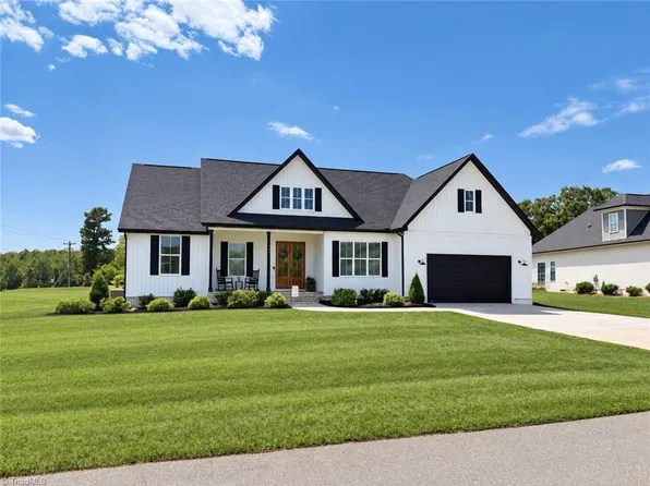 116 Providence Trl, Madison, NC 27025