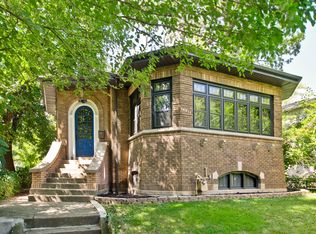 10612 S Prospect Ave, Chicago, IL 60643