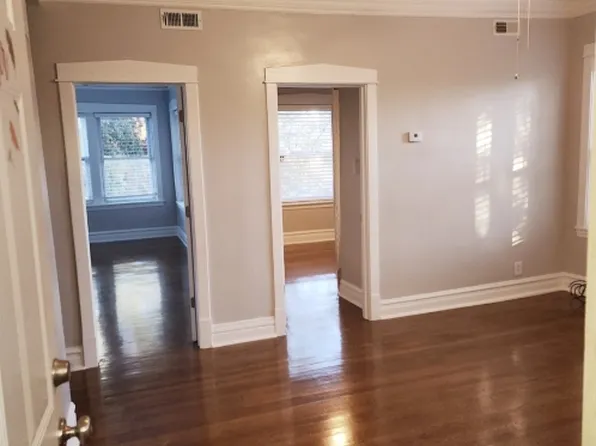 2738 W 60th St #2, Chicago, IL 60629