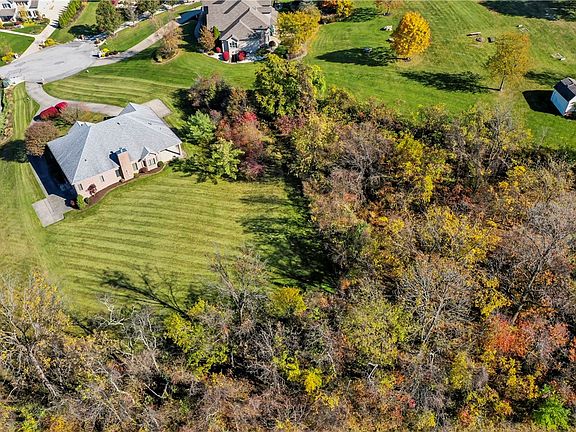 3rd image of 46 Penntowne Dr