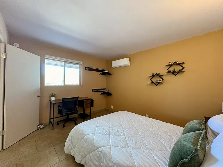 2819 N Woodland Ave #1 — Photo 12