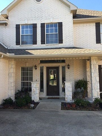 1st image of 2906 Bluffview Dr