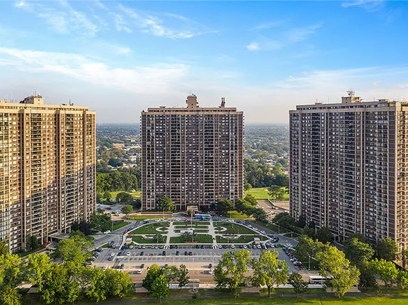 269 Grand Central Pkwy #8S, Floral Park, NY 11005