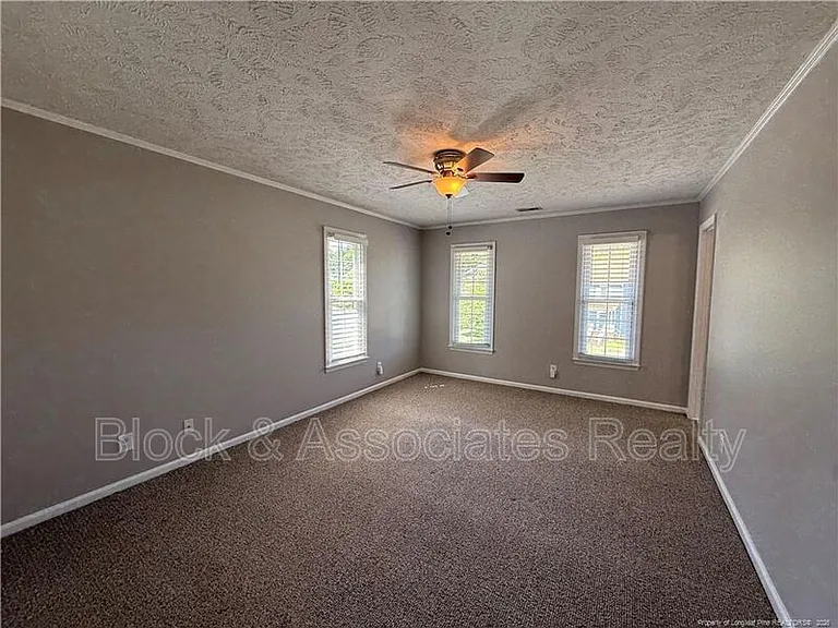 3460 McChoen Dr — Photo 17