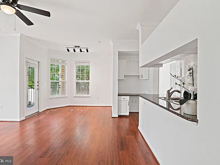 12921 Centre Park Cir #206 — Photo 8
