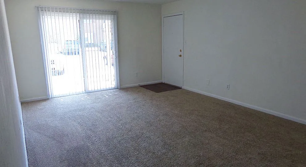 Crosswinds Apartments — Photo 3