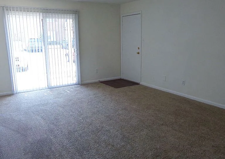 Crosswinds Apartments — Photo 3