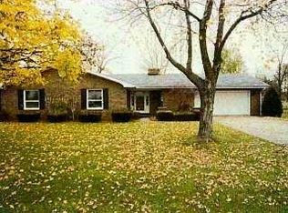 907 N Defiance St, Archbold, OH 43502