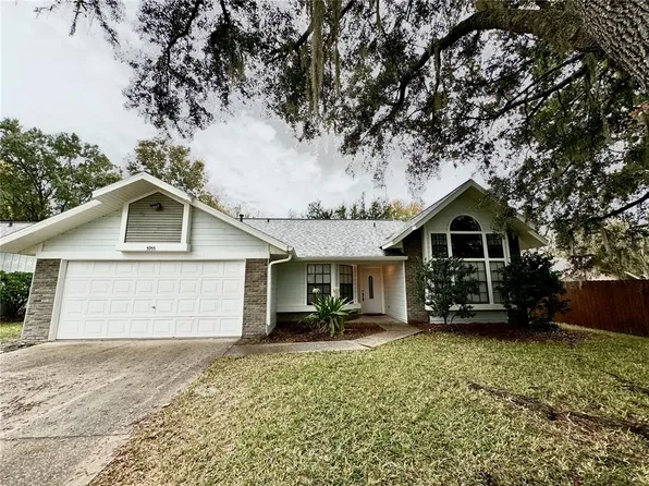 5955 NW 43rd Ln, Gainesville, FL 32606
