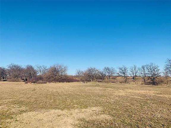 4th image of 6013 Blanchard Ct