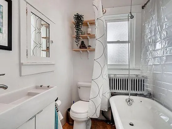 1752 N Franklin St #4 — Photo 6