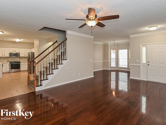 5th image of 7211 Scarlet Runner Dr