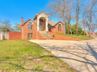 1211 N Morgan Rd, Tuttle, OK 73089