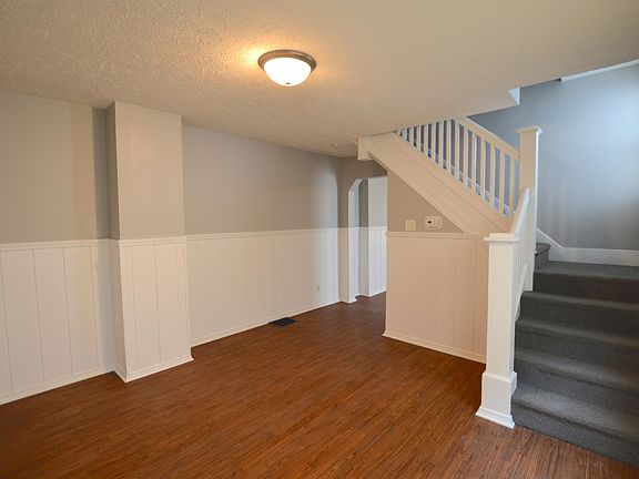 3rd image of 2831 E 19th St