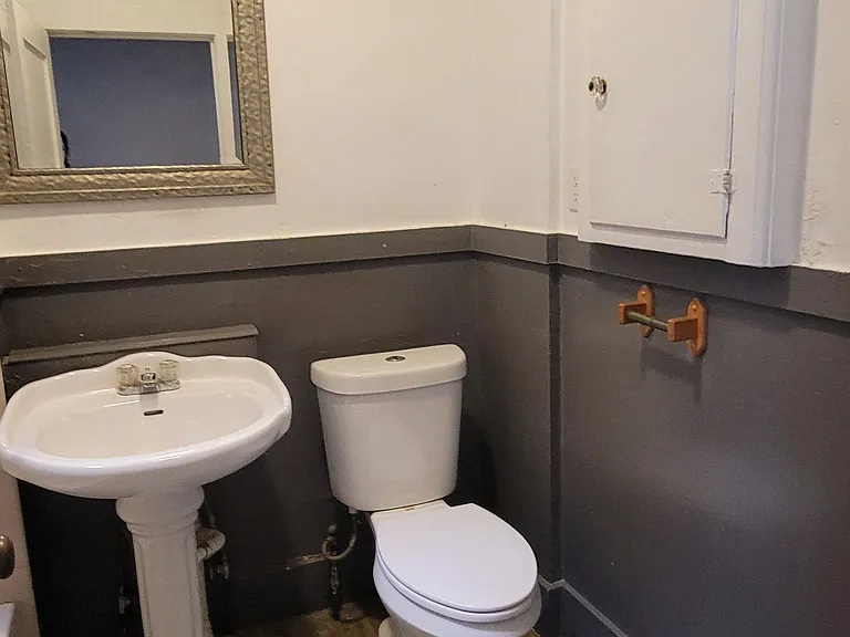 S Washington St — Photo 14