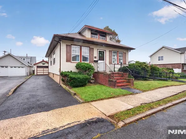 318 1st Street, Saddle Brook, NJ 07663