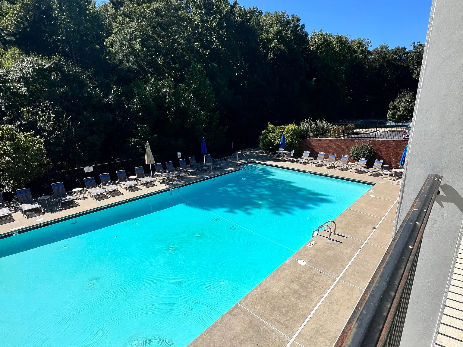 2 bed, 2.5 bath, 1870 sqft, $2,375 — Photo 4