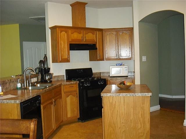 2nd image of 7417 Sunray Dr