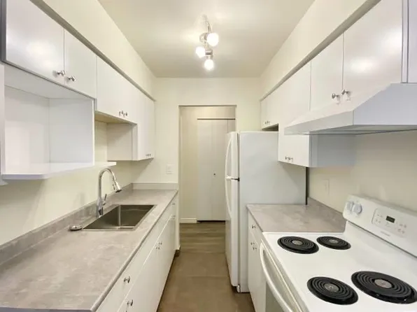 11750 Fraser St, Maple Ridge, BC V2X 6C7