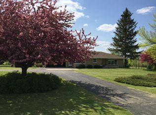 7505 Midland Dr, Allenton, WI 53002