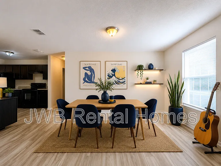 2223 W 2nd St — Photo 5