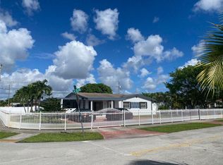 3991 NW 170th St, Miami Gardens, FL 33055