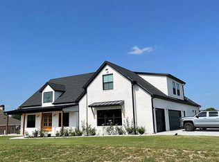 18920 Harmon Rd, Fayetteville, AR 72704