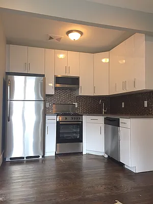 Rented by P Management | media 1