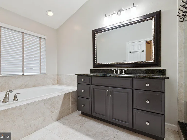 6336 Dunman Way — Photo 28