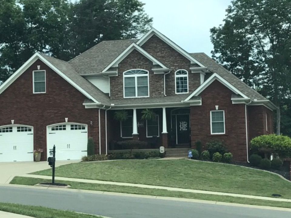 1st image of 210 River Falls Dr
