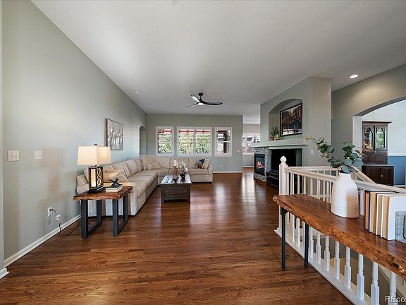 3rd image of 15550 Carob Circle