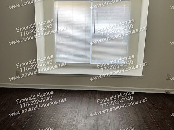 2nd image of 2584 Dorian Dr APT A