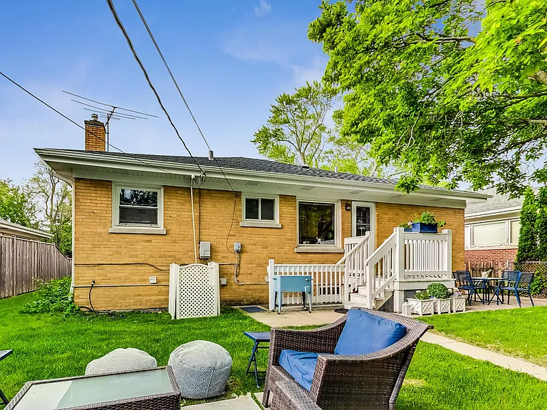 2106 Lake Ave — Photo 40