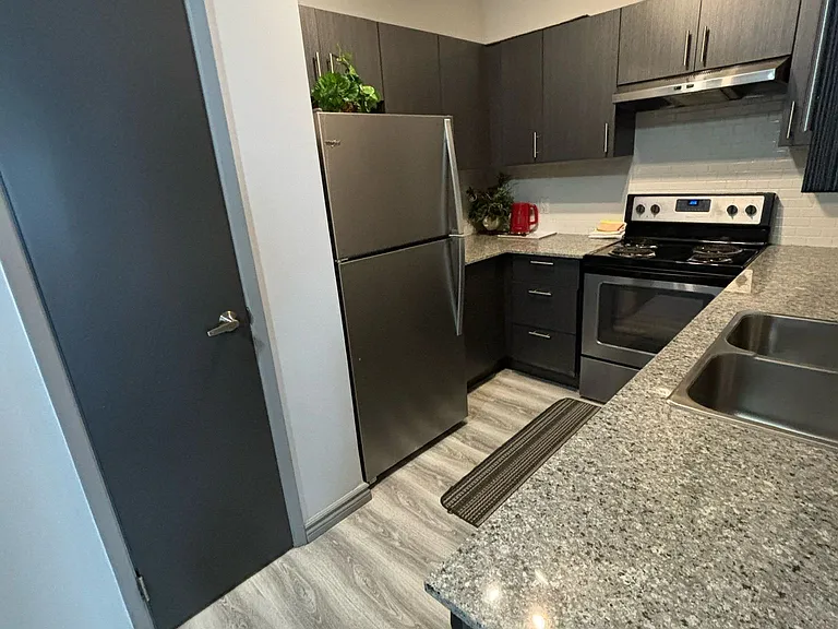275 Larch St #F107 — Photo 11