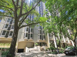 1340 N Dearborn St APT 3C, Chicago, IL 60610