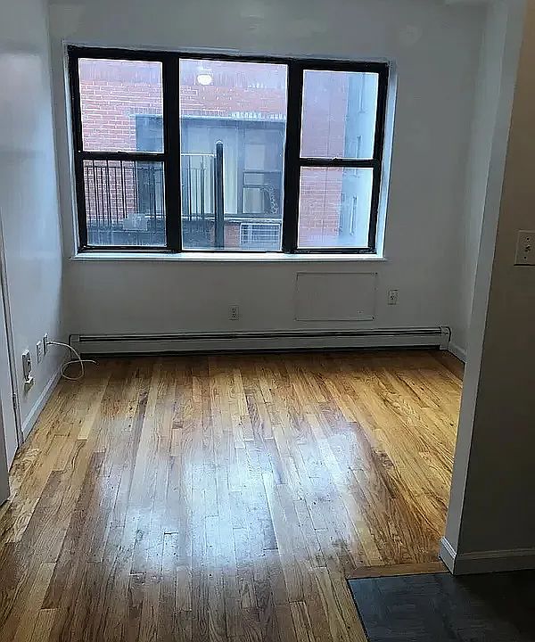 1st image of 156 Orchard St APT 1F