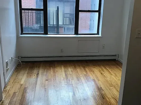 156 Orchard Street image 1 of 3