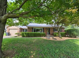 2403 Saint Andrews Rd, Jeffersonville, IN 47130