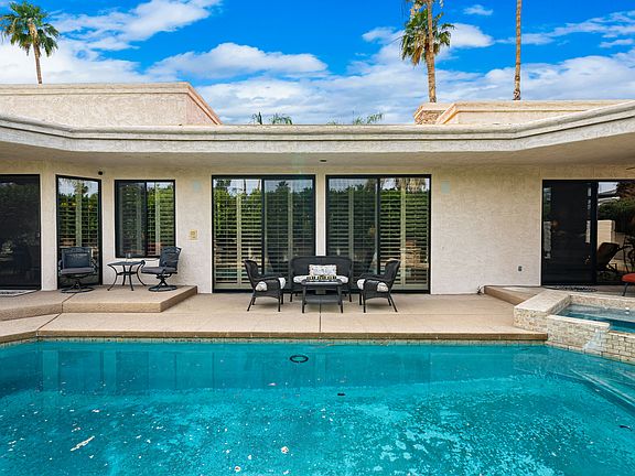 2nd image of 45640 Rancho Palmeras Dr