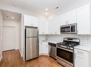 1008 W 18th St Unit 201, Chicago, IL 60608