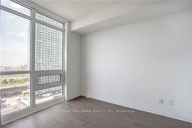 59 Annie Craig Dr #1605 — Photo 12