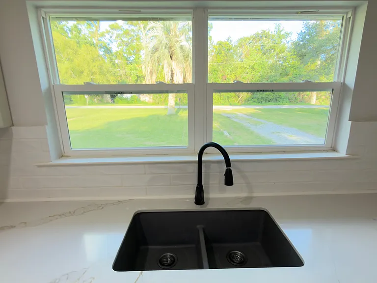 501 Mills Ave — Photo 15