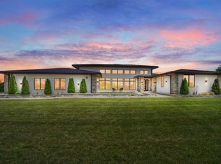 712 Fountain Ridge Ct, Richmond, IN 47374