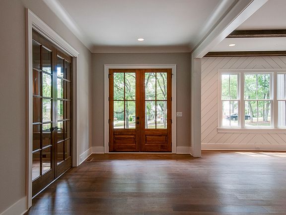 4th image of 4024 Sunnybrook Dr