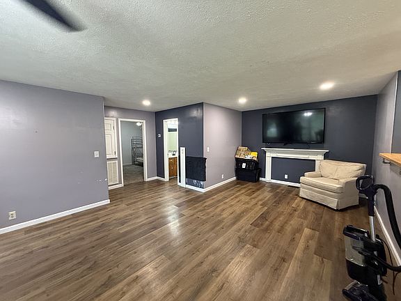 4th image of 510 Indian Ave