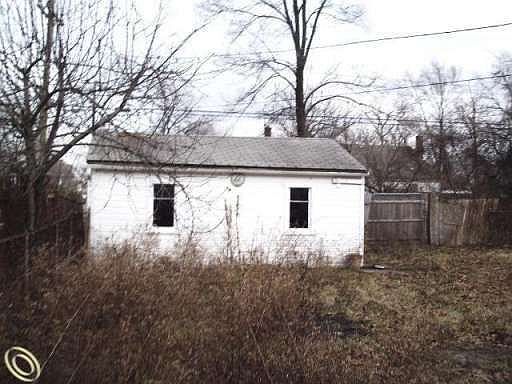 3rd image of 20322 Strasburg St